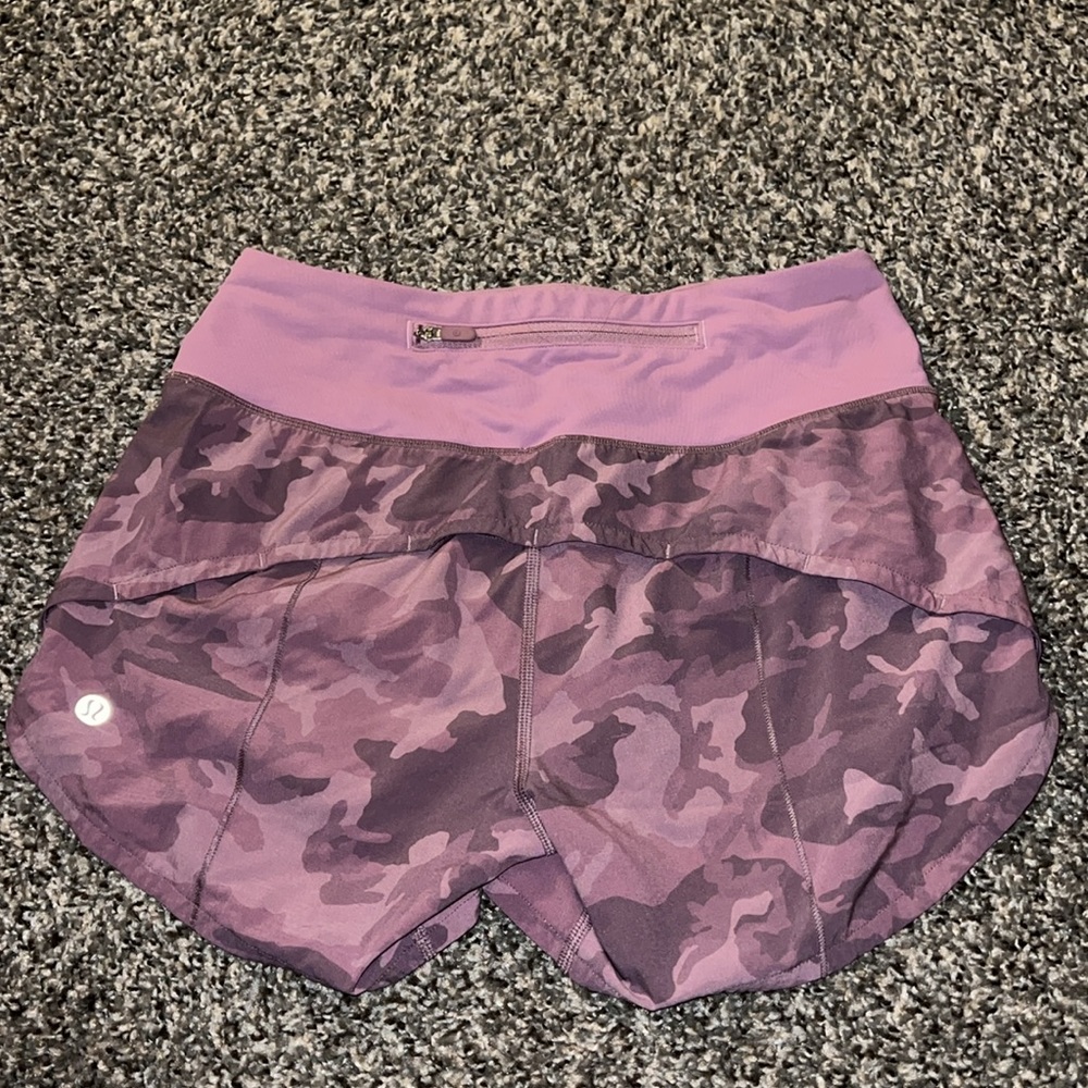 Lululemon High Rise Speed Up Short - Picture 2 of 5